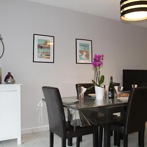 L'estran, 4 Kms Des Plages, Port, Gr 34 Et 2 H 15 Paris Lgv , Plérin France